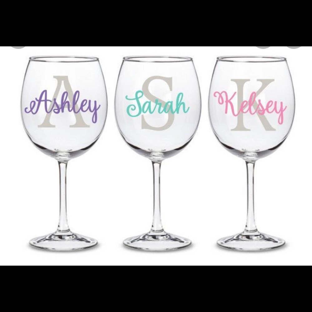 Personalize Wine Glass (props are not included)